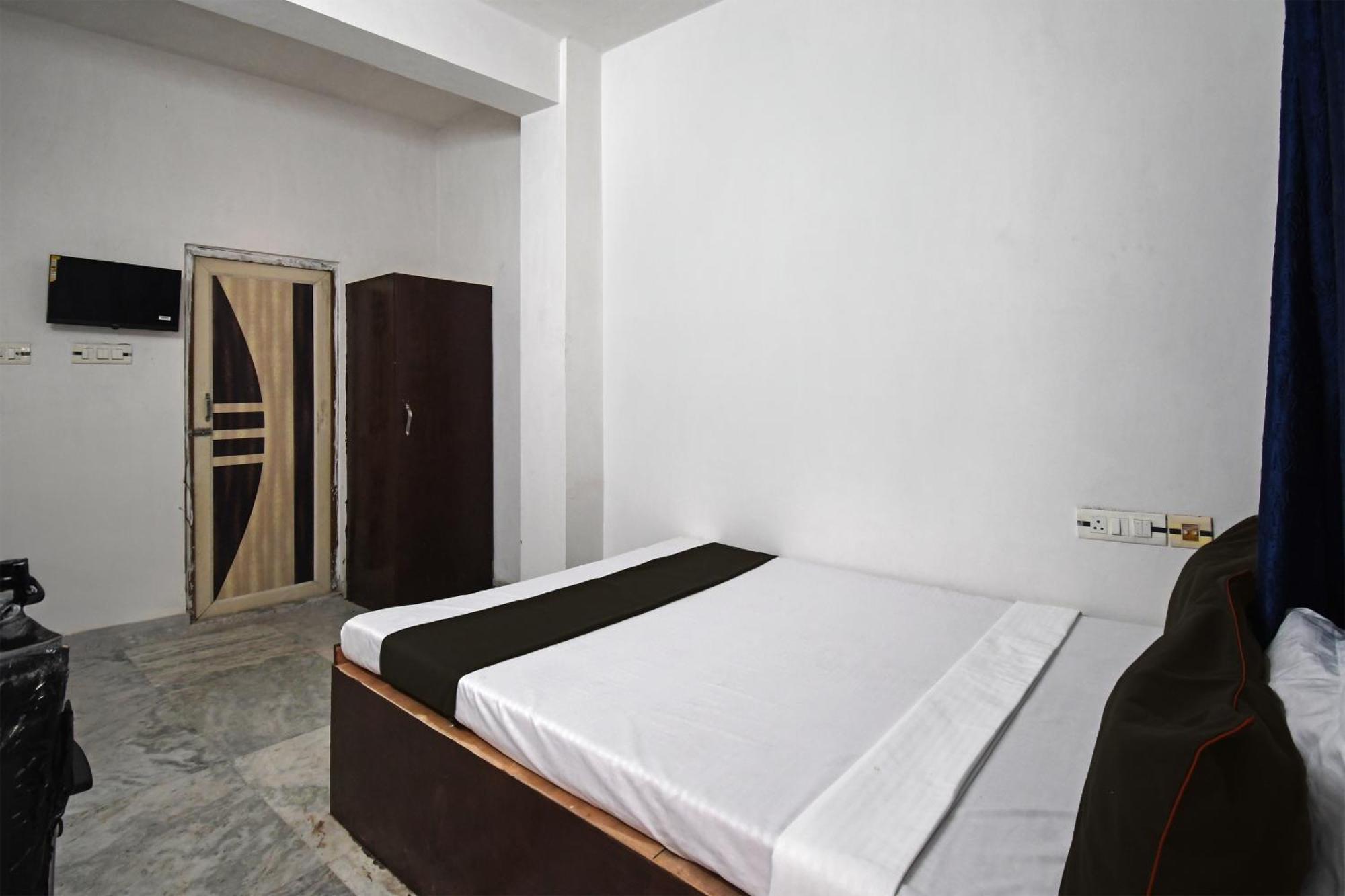 Oyo Hotel Chinar Park Calcutta Buitenkant foto